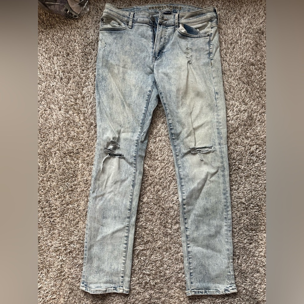 American Eagle Extreme Flex Skinny Jeans 32x32 – Light Wash, Distressed